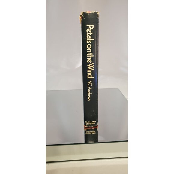 Petals On The Wind by V.C Andrew Paperback Book - Picture 3 of 3